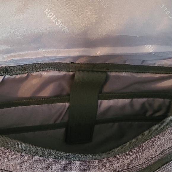 Kenneth Cole Laptop bag - Picture 3 of 3